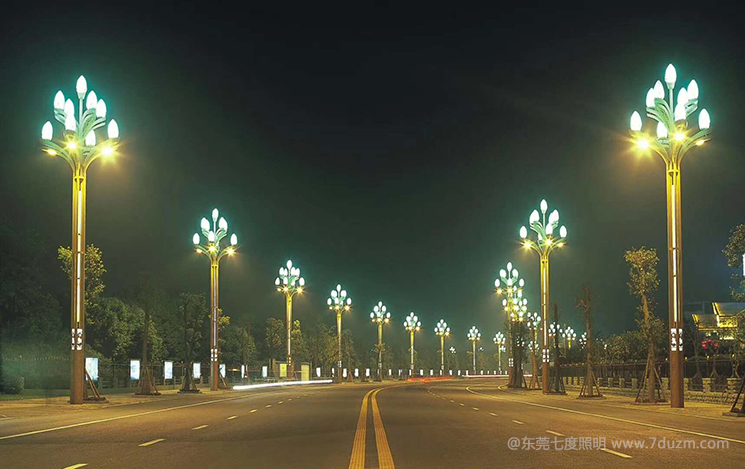 12米玉兰灯LED景观路灯照明效果